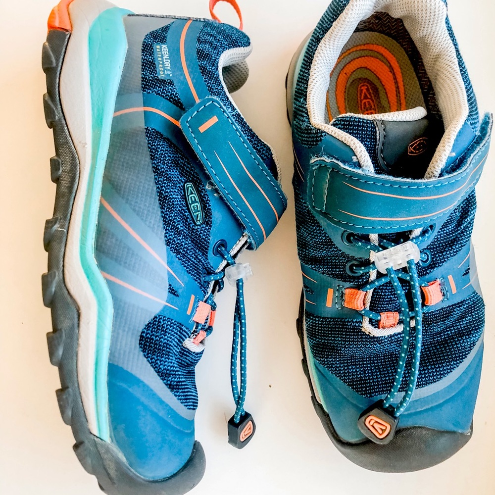 Keen shoes size 13